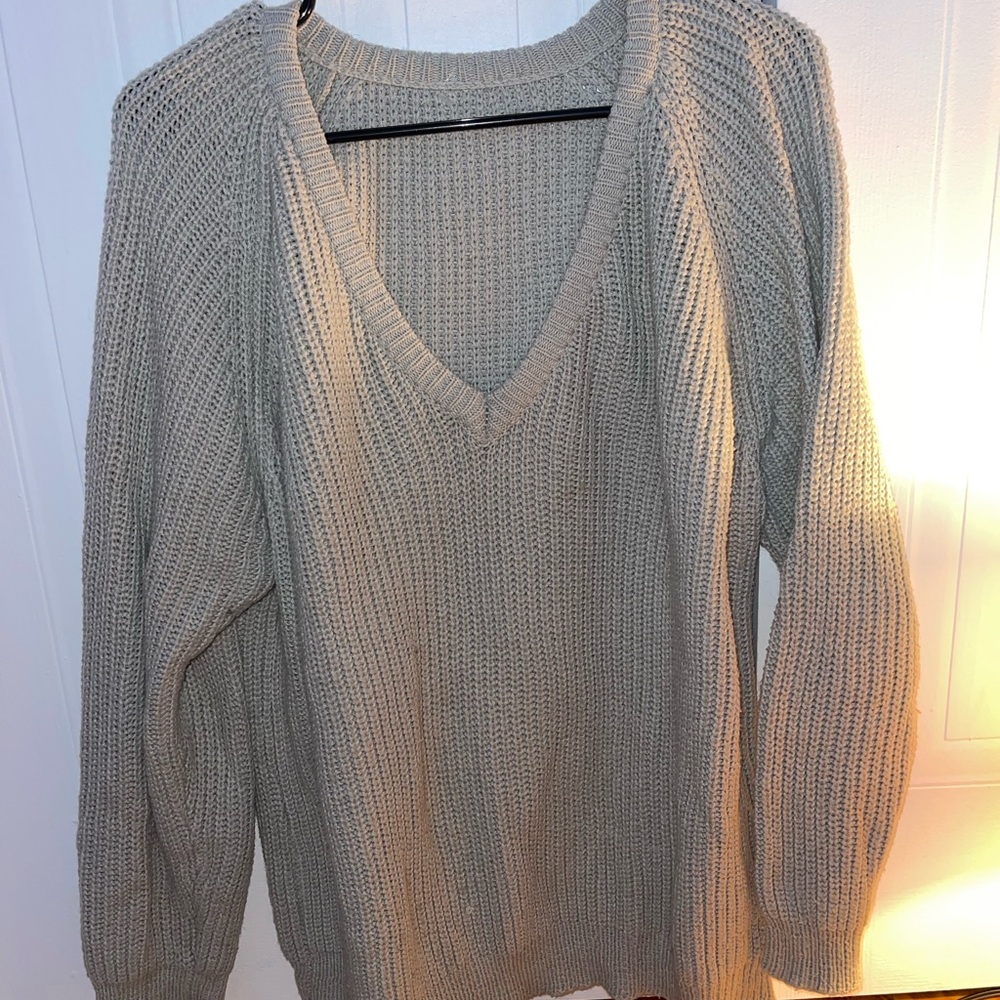 Cozy V-Neck Knit Sweater Grey